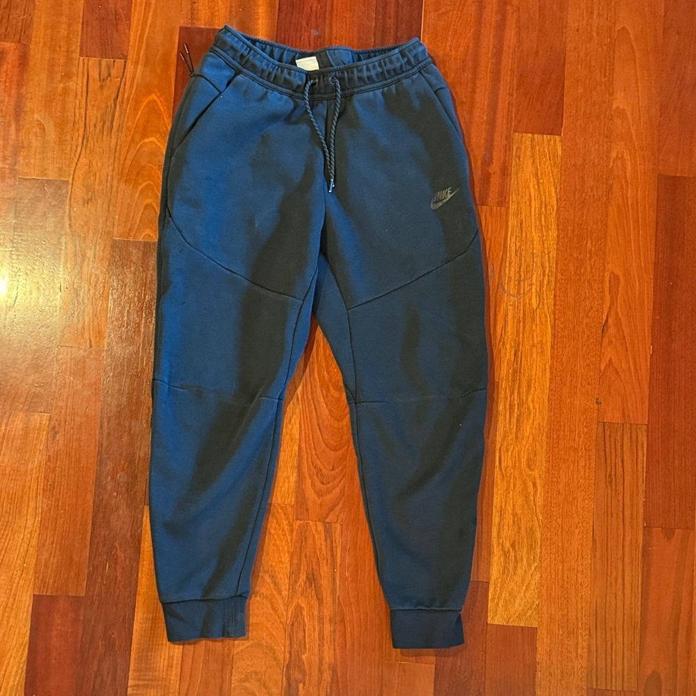 Nike Black Tech Fleece Men’s Joggers